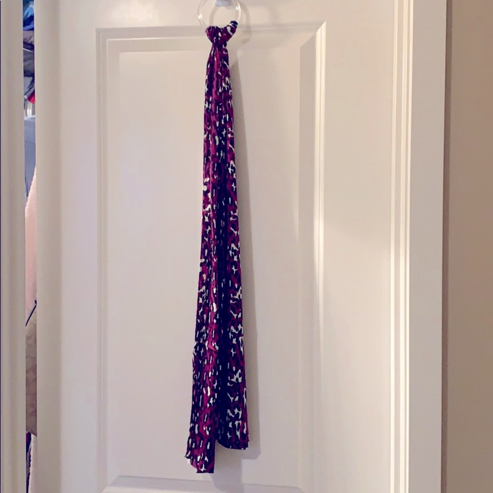 NWT purple leopard print scarf